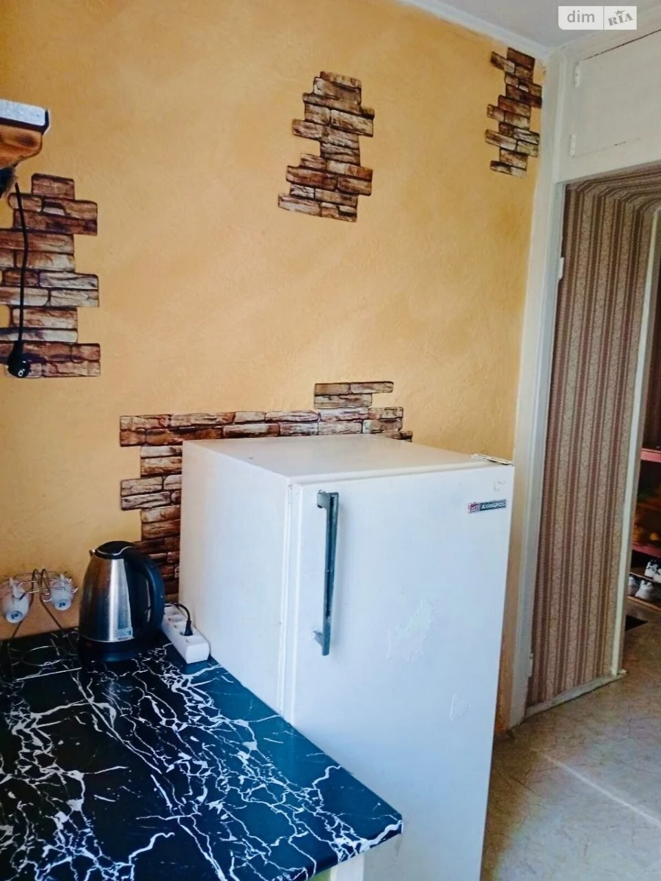 Продаж Квартира Сріблястий
