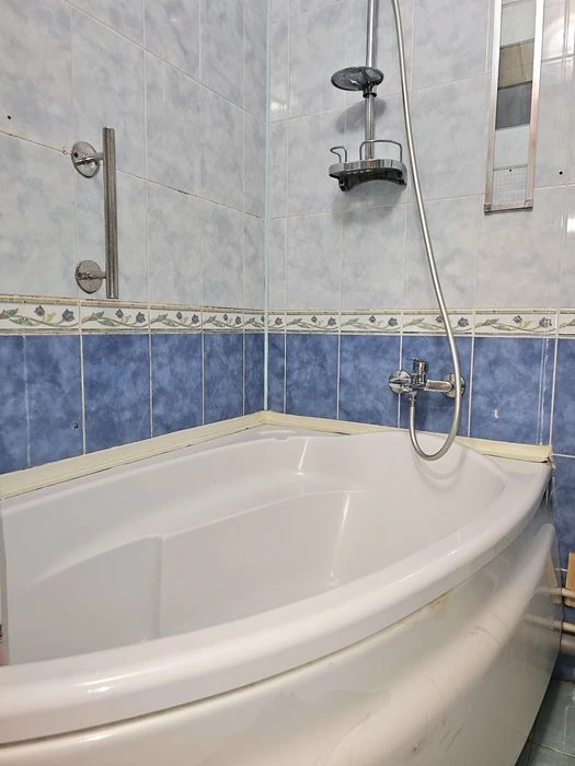 Продаётся 2 к.кв. Северная Салтовка МЖК 8/12 с ремонтом