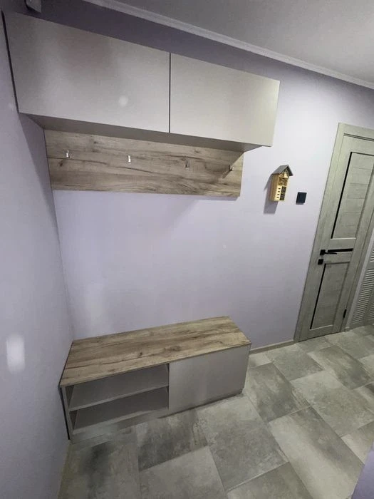 Продам 2 комнатную квартиру с ремонтом, мебелью и техникой.