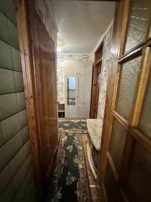 Продам 1 кв метро Спортивная