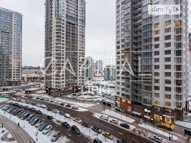 Продаж 4к квартири 150 кв. м на вул. Андрія Верхогляда 20 •
