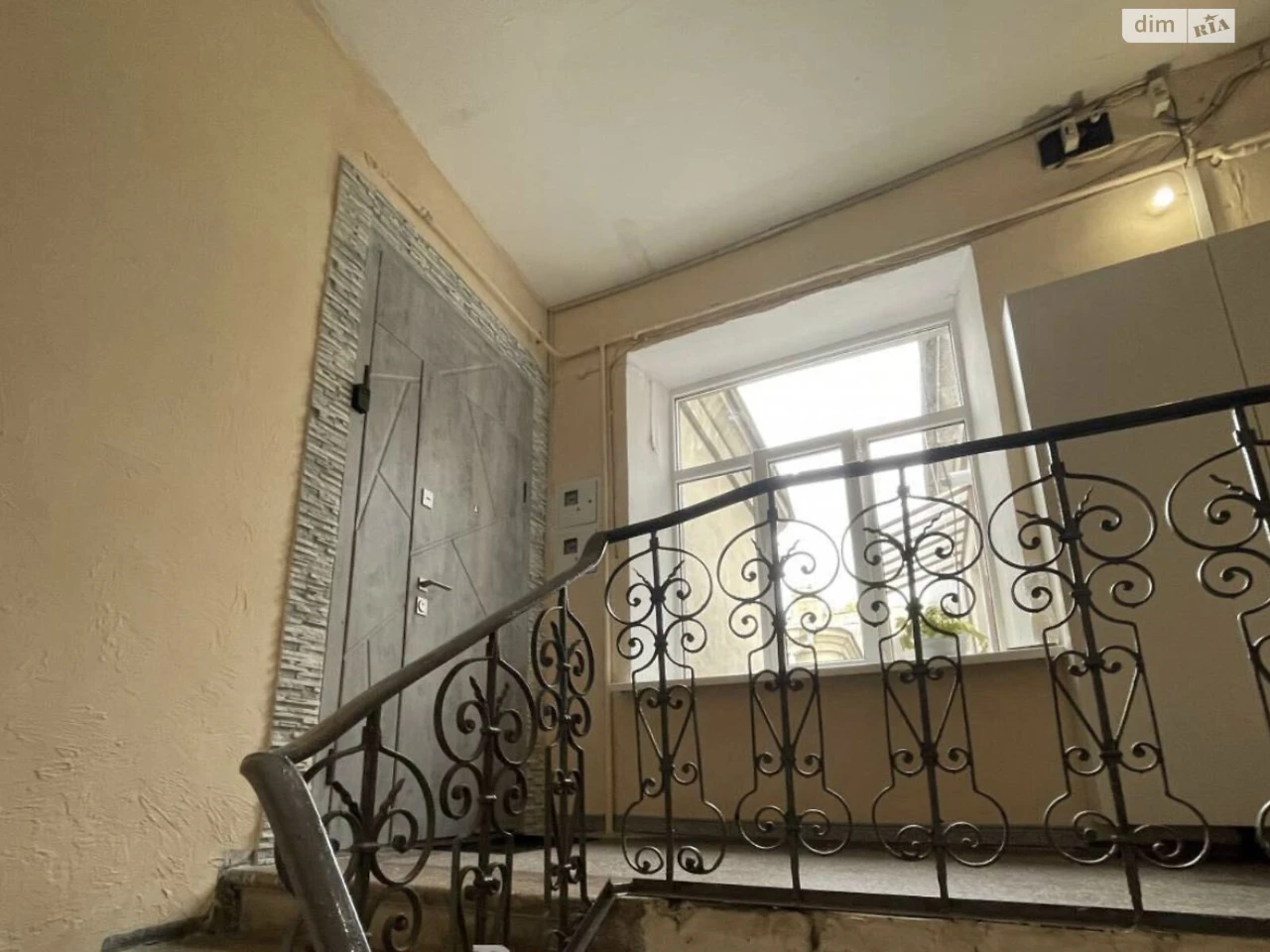 Продаж Квартира Приморський