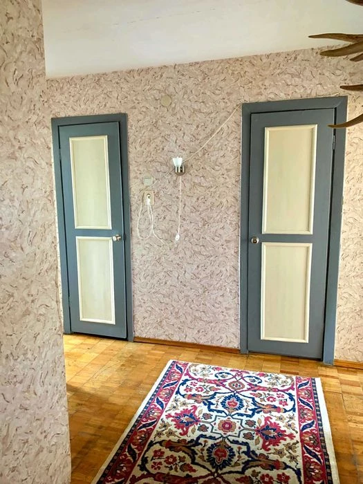 |  Продаж 3-кімнатної квартири • Боярка • Цегляний будинок •