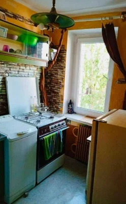 Продаж 1 кімнатної квартири по вул. Патона
