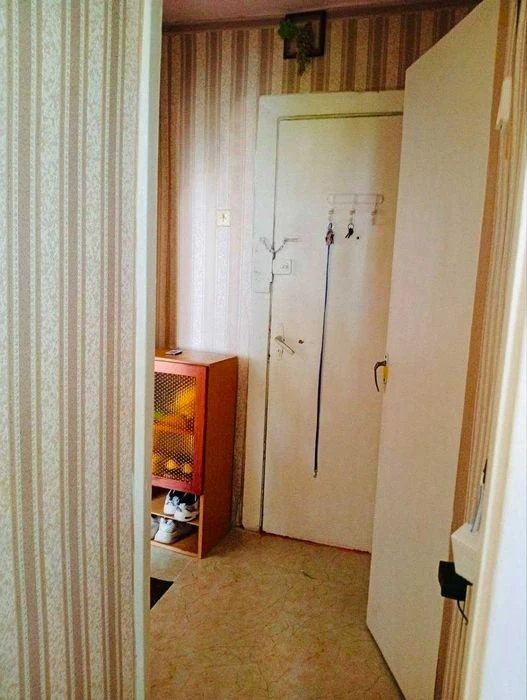 Продаж 1 кімнатної квартири по вул. Патона