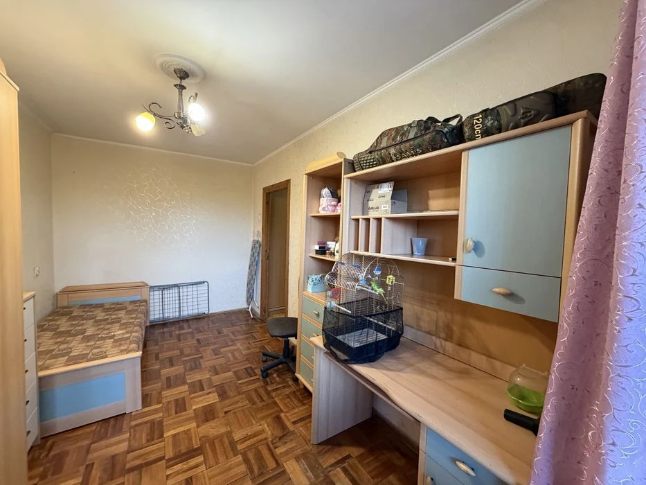 Продаж 2-кімнатної квартири на просп. Чорновола