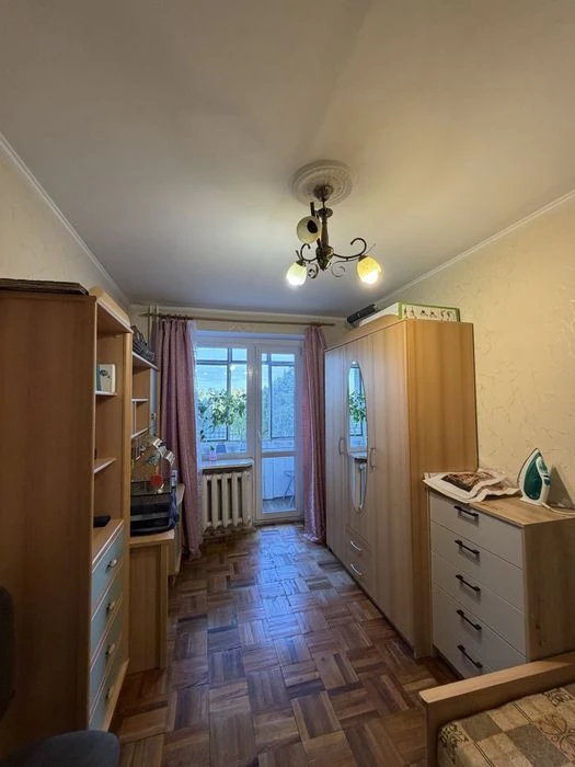 Продаж 2-кімнатної квартири на просп. Чорновола