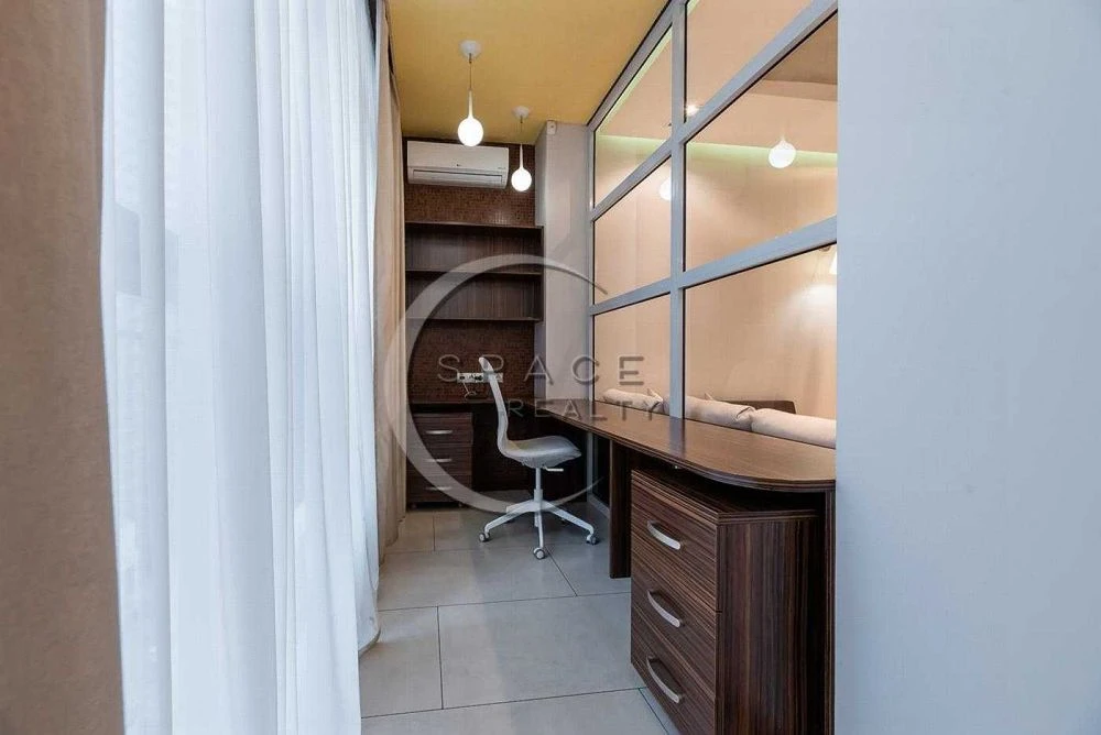 Продаж 2-кімнатної квартири 90 м² в ЖК Новопечерські Липки -