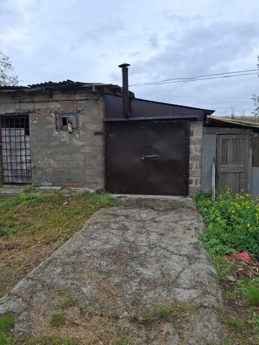 Продам капітальний гараж з ямою, 12 квартал