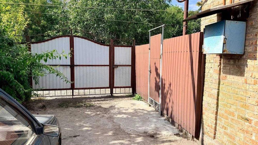Продам часть дома на Космосе