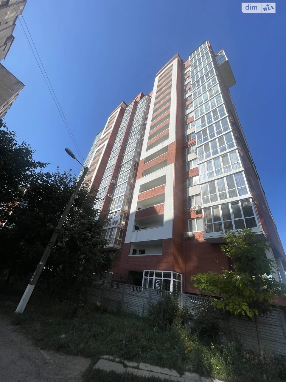 Продаж Квартира Завалля