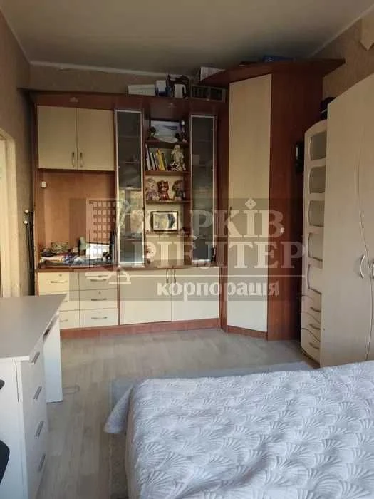 D1C  Продам 3 кімнатну квартиру в Центрі міста, проспект Нез