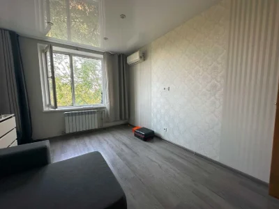 Продам 3-х кімнатну квартиру, 7 хвилин від метро Студентська