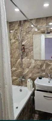 Продається 1 -кімнатна квартира на Олексіївці біля метро 3 х