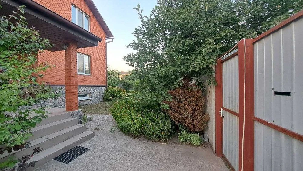 Продается  дом 295 м²   на участке 12 соток  Новые Дома