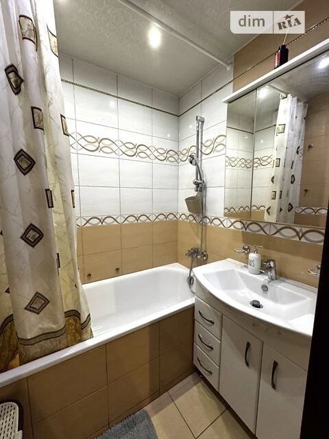 Продаж 2к квартири 53.8 кв. м на вул. Рональда Рейгана 30 •
