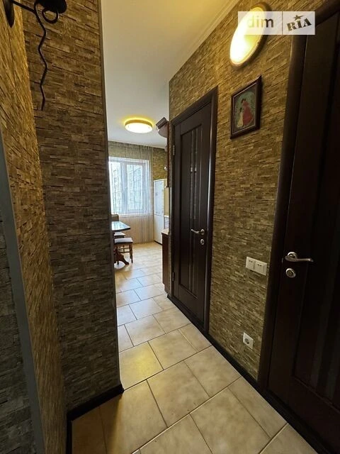 Продаж 2к квартири 53.8 кв. м на вул. Рональда Рейгана 30 •