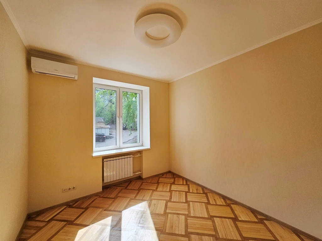 Продажа 3-комнатной квартиры 70 м², Иоанна Павла II ул., 7