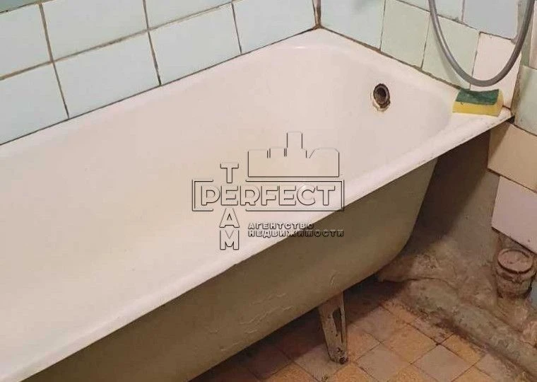 Продаж 1к квартири Празька 31 / Пражская 31