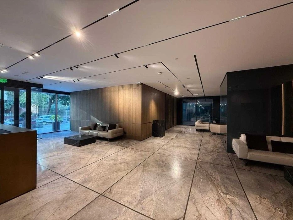 From the Owner 5-room, Metropole, Predslavynska 20-A, Pal