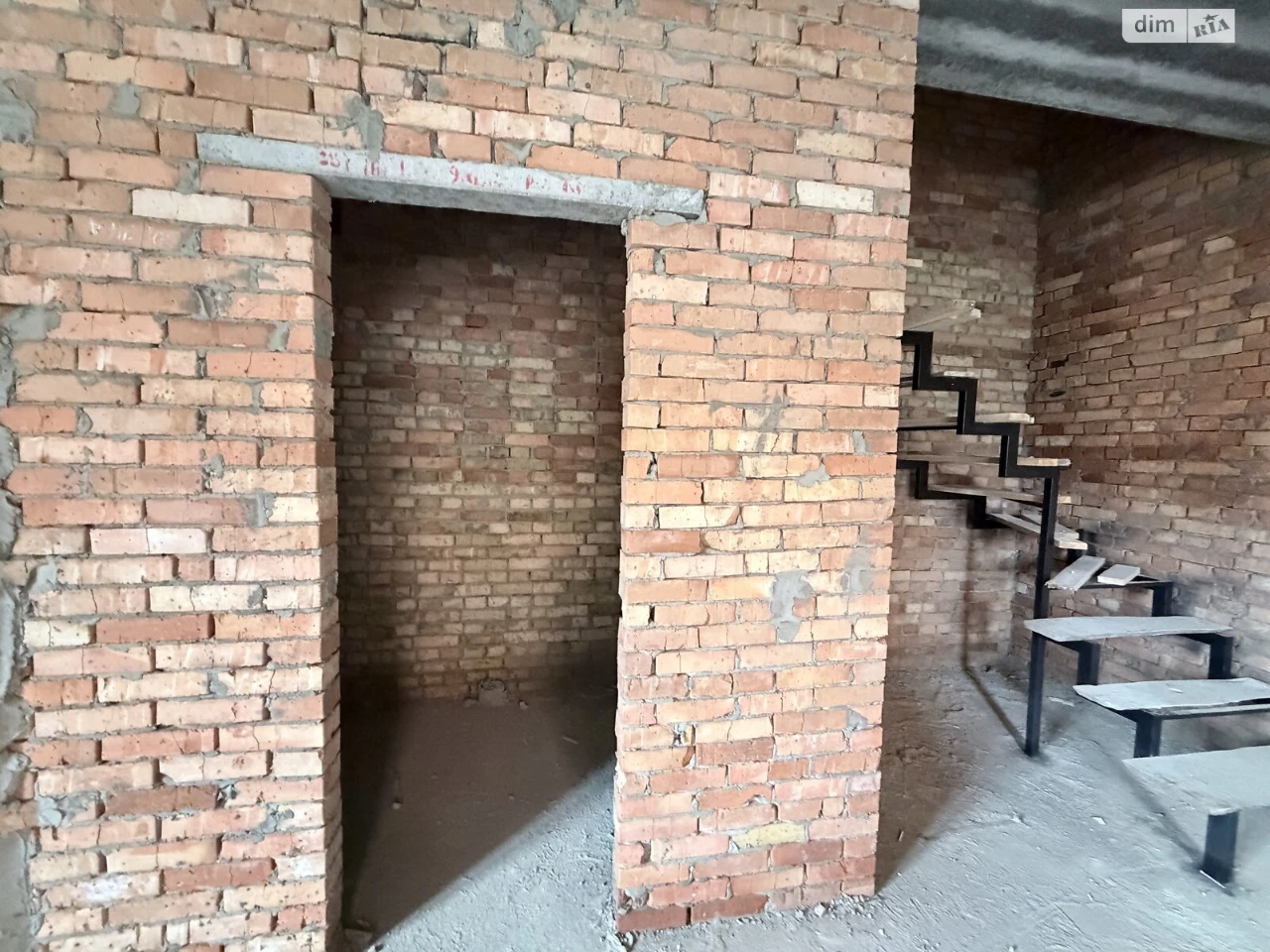 Продаж Дуплекс