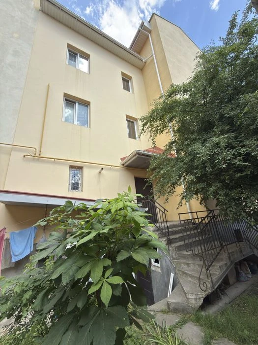 Продаж великої 3 кімнатної квартир. Вул Грюнвальдська