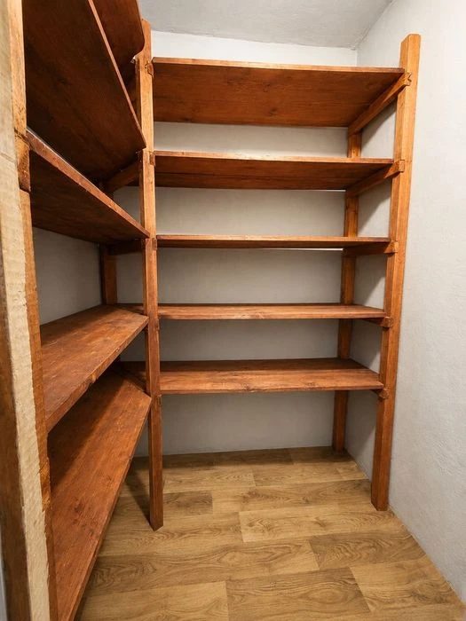 Продаж 3-кімнатної квартири на вул. Українська, 79