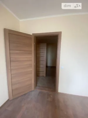 Продаж 2к квартири 55 кв. м на вул. Героїв Енергетиків 43 •