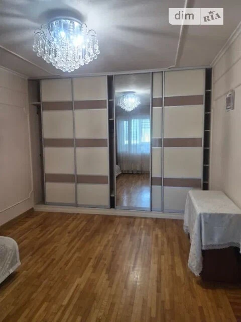 Продаж 3к квартири 77.8 кв. м на вул. Миколи Лаврухіна 15/46