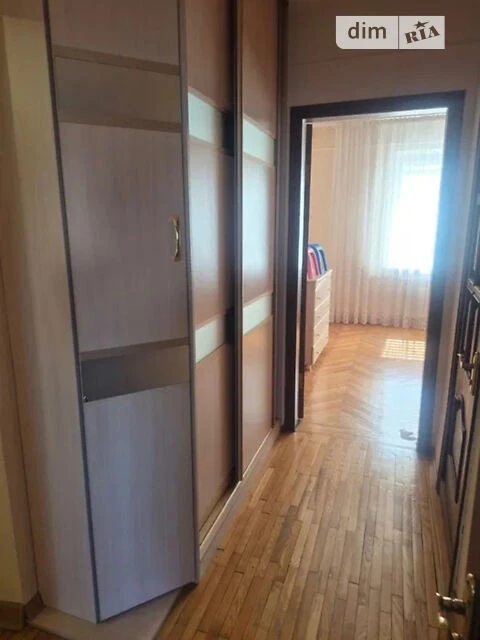 Продаж 3к квартири 77.8 кв. м на вул. Миколи Лаврухіна 15/46