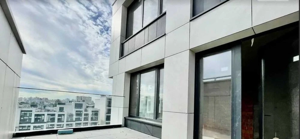 For sale 3-room apartment with a terrace in the Unit Home residential complex, Gareta St.
