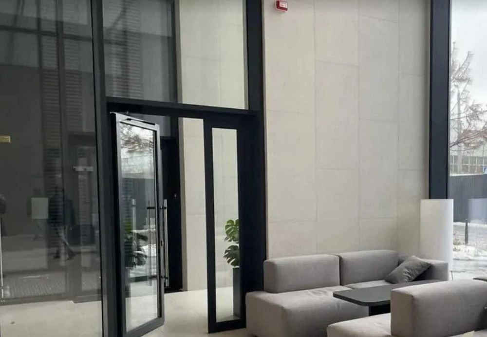 For sale 3-room apartment with a terrace in the Unit Home residential complex, Gareta St.