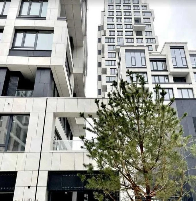 For sale 3-room apartment with a terrace in the Unit Home residential complex, Gareta St.
