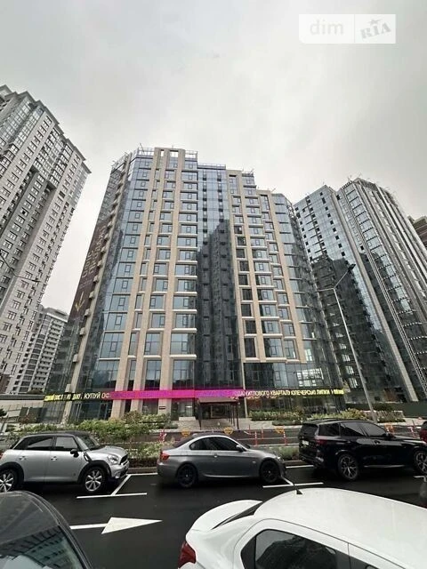 Продаж 2к квартири 82 кв. м на вул. Андрія Верхогляда ЧЕРГА