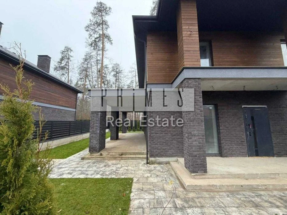 Продаж будинку з басейном, КМ Forest Lake Villas, вул. Михай