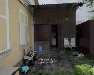 Пропонується до продажу будинок з гаражом у районы ТЦ "Вузов