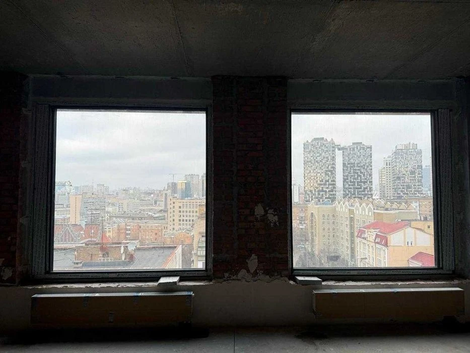 From the Owner 5-room, Metropole, Predslavynska 20-A, Pal