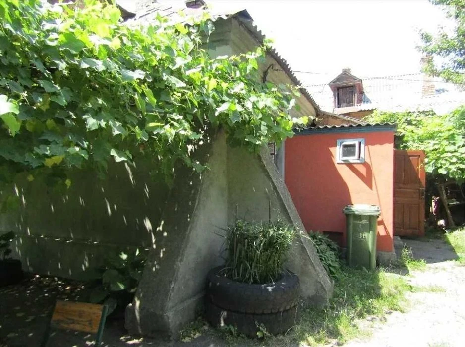 Продам частину будинку 33 м² у центрі Черкас