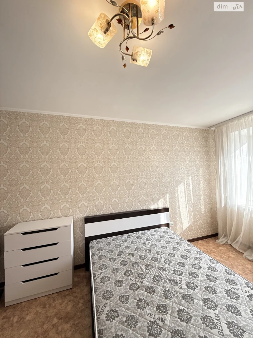 Продаж Квартира Зарічний