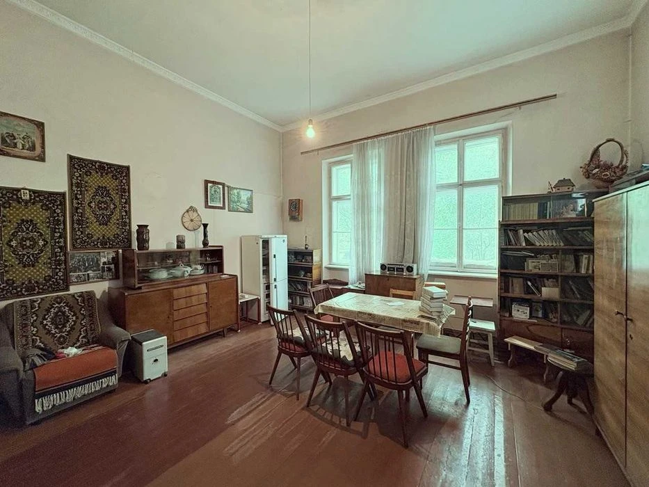 Продаж 2 кім. квартири вул. Мечникова