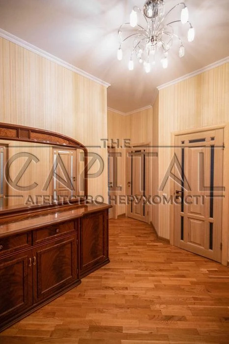 Продаж квартири, вул. Євгена Коновальця (Щорса), Печерськ