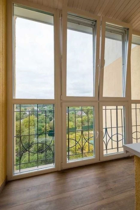 Sale of a 3-room premium comfort apartment, in which no one