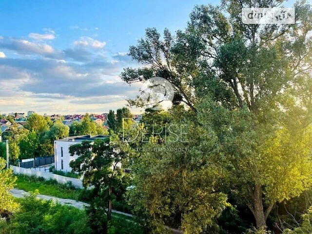 Продаж 1к квартири 36 кв. м на вул. Михайла Дерегуса 42 • ID