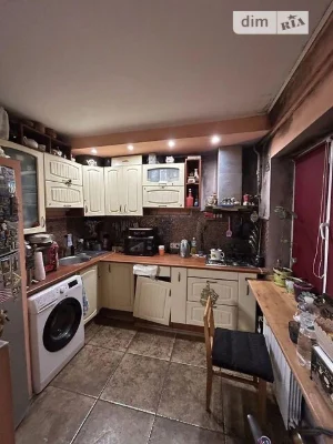Продаж 2к квартири 39 кв. м на вул. Васильківська 49/2 • ID