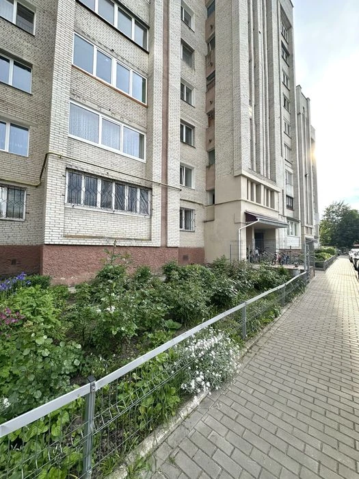 Продаж 3-кімн.квартири на вул.Гулака Артемовського у Луцьку