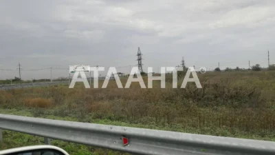 Продаётся угловой участок  12 соток напротив Совиньона