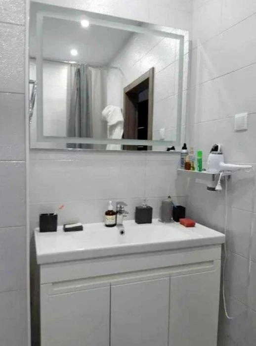 Продам 1 к. квартиру в новобудові, до метро Перемога 10 хвил
