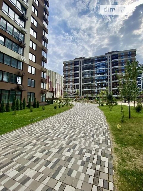 Продаж 1к квартири 48.3 кв. м на вул. Олександра Олеся 2В •