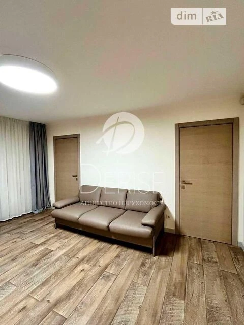 Продаж 3к квартири 64 кв. м на вул. Івана Мазепи 4А • ID 347