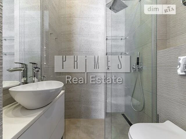 Продаж 4к квартири 120 кв. м на вул. Андрія Верхогляда 17 •
